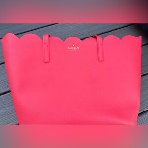 Kate Soade - lily avenue carrigan tote NEW